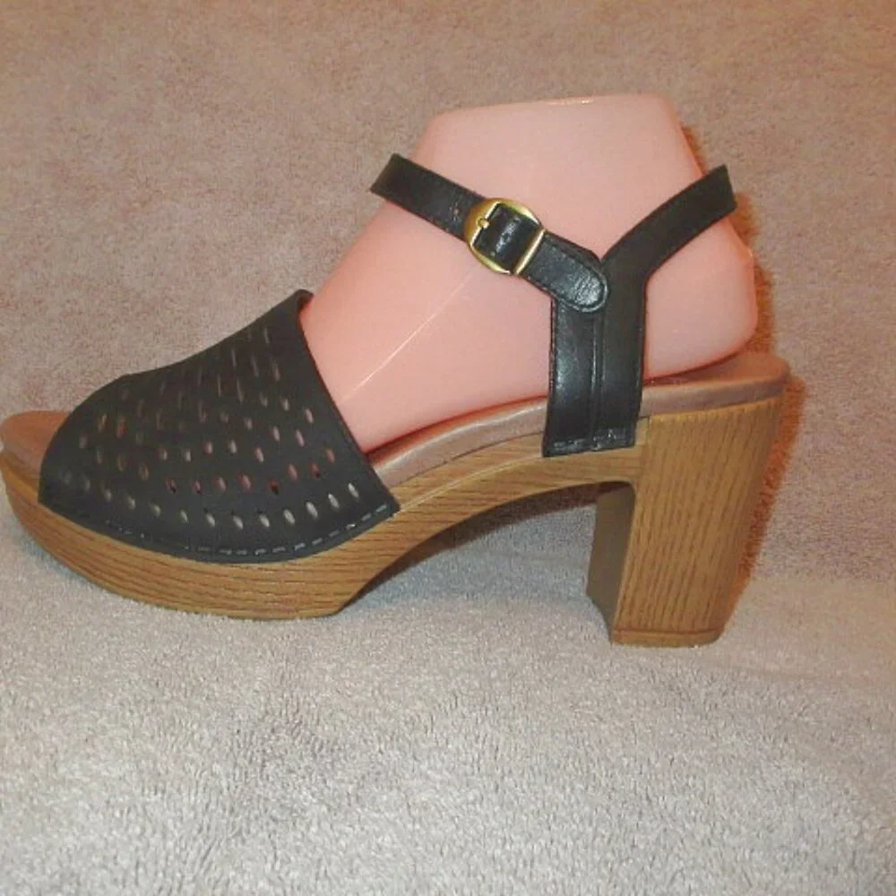 Dansko Denita Sandals Size 39 8.5 9 Leather Comfort Heel Ankle Strap Open Toe - Picture 2 of 12